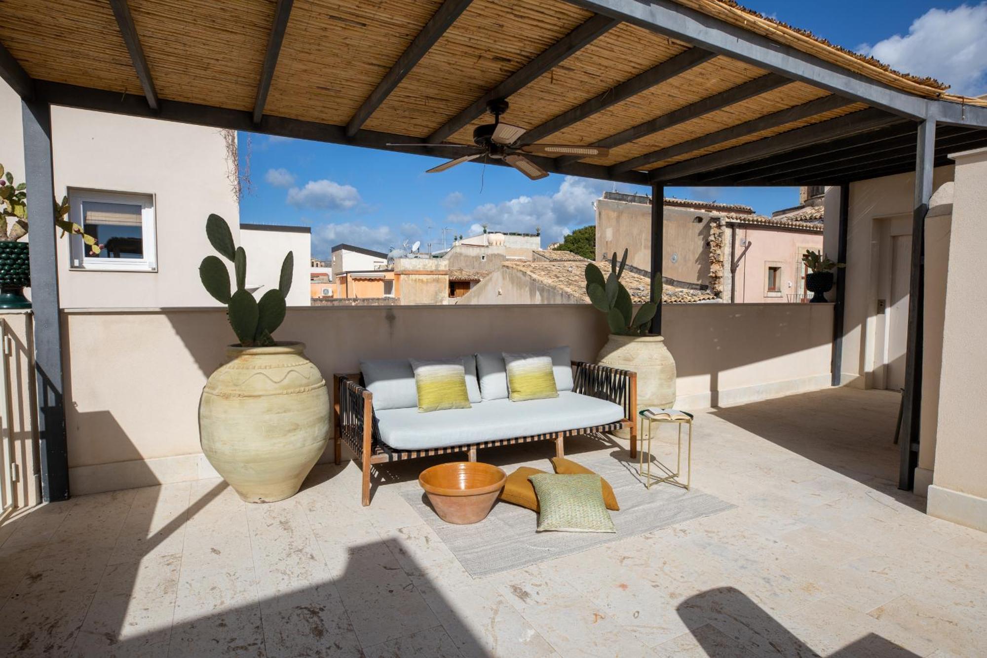 Aurispa 143 Con Piscina Noto Centro ภายนอก รูปภาพ